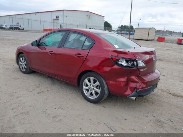 Photo 2 VIN: JM1BL1VF9B1411896 - MAZDA MAZDA3 