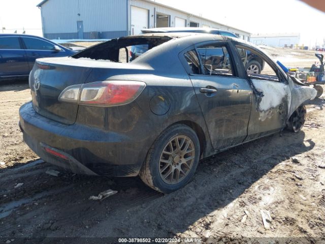 Photo 3 VIN: JM1BL1VF9B1901206 - MAZDA MAZDA3 