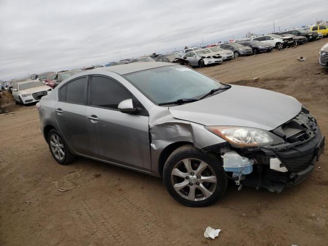 Photo 3 VIN: JM1BL1VFXB1363423 - MAZDA 3 