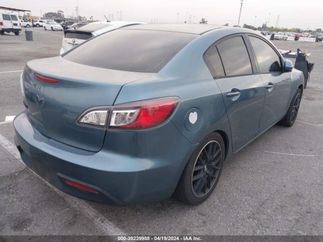 Photo 3 VIN: JM1BL1VG2B1480597 - MAZDA MAZDA3 