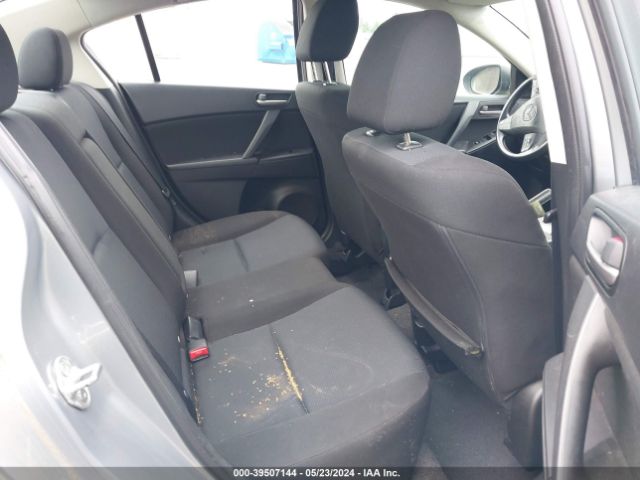 Photo 7 VIN: JM1BL1VG2B1496797 - MAZDA MAZDA3 