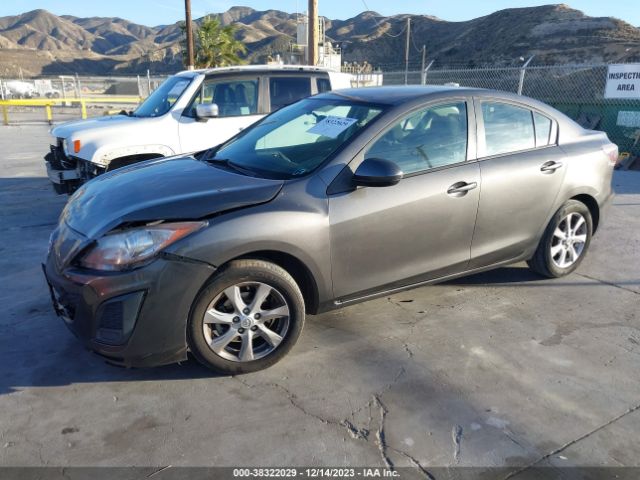 Photo 1 VIN: JM1BL1VG3B1440030 - MAZDA MAZDA3 