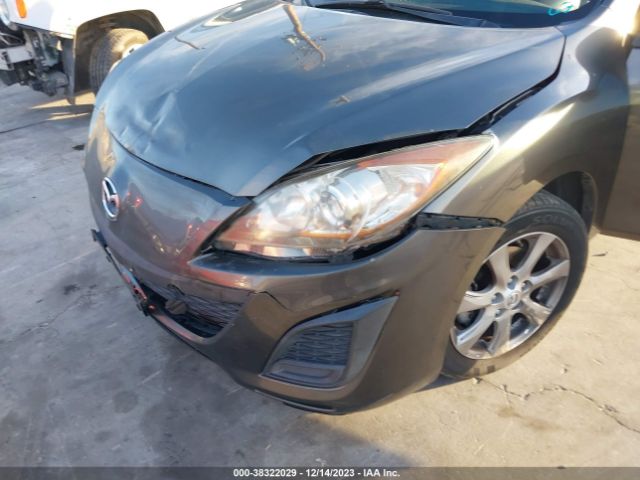 Photo 5 VIN: JM1BL1VG3B1440030 - MAZDA MAZDA3 