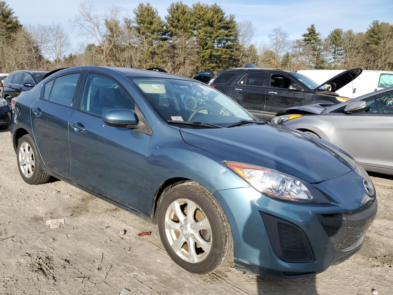 Photo 3 VIN: JM1BL1VG4B1372398 - MAZDA 3 