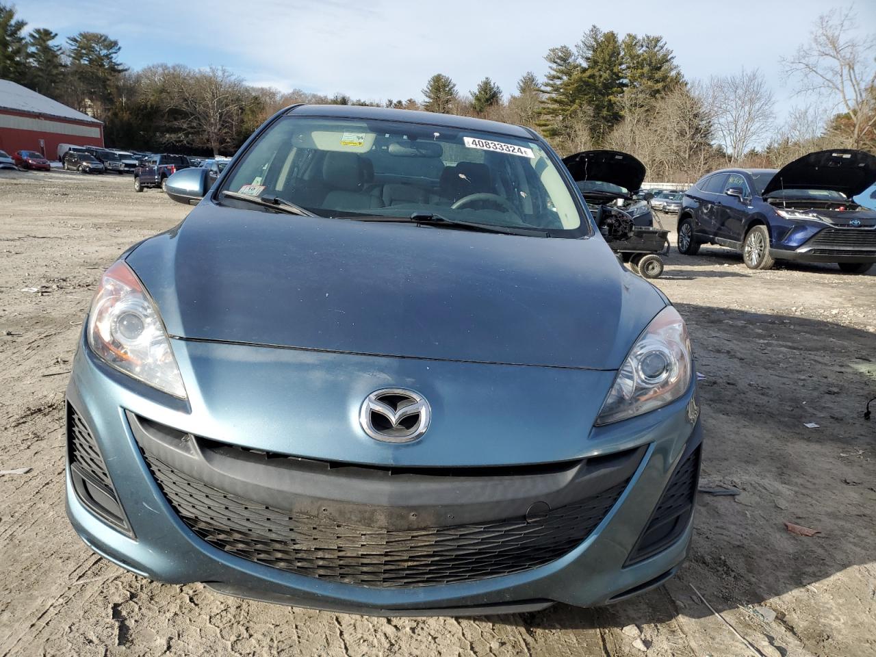 Photo 4 VIN: JM1BL1VG4B1372398 - MAZDA 3 