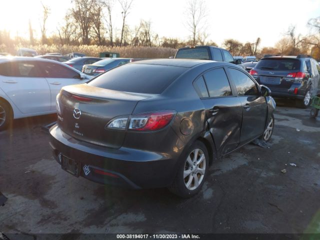 Photo 3 VIN: JM1BL1VG4B1902384 - MAZDA MAZDA3 