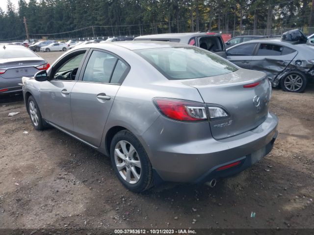 Photo 2 VIN: JM1BL1VG5B1443768 - MAZDA MAZDA3 