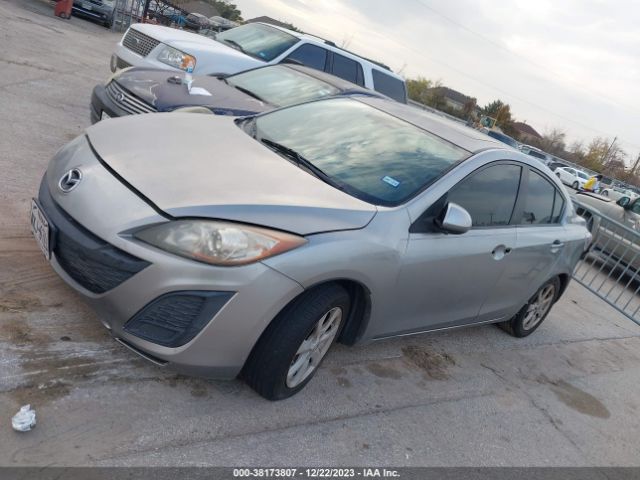 Photo 1 VIN: JM1BL1VG8B1392573 - MAZDA MAZDA3 