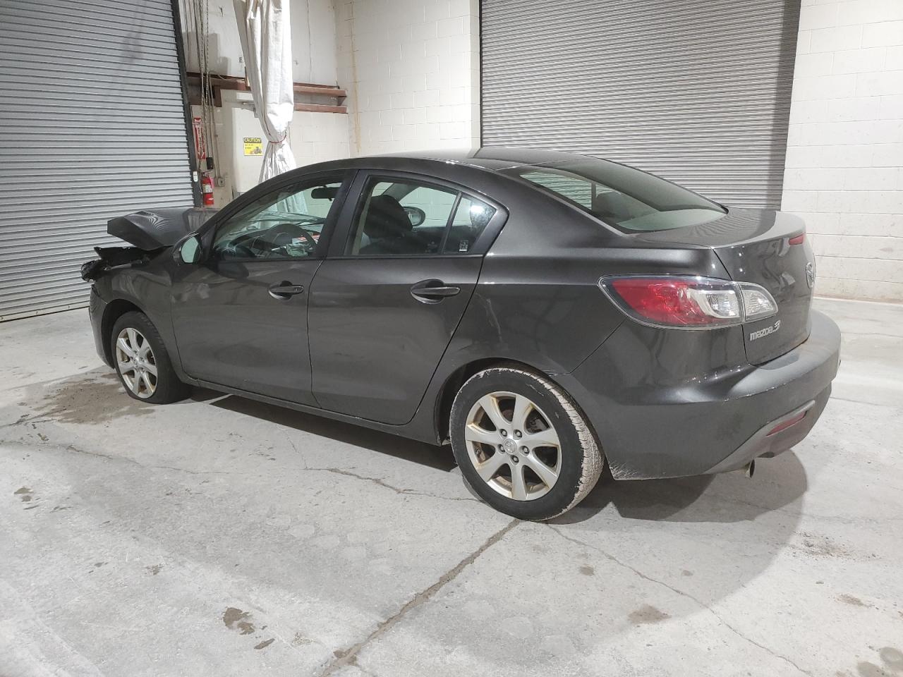 Photo 1 VIN: JM1BL1VG9B1376169 - MAZDA 3 