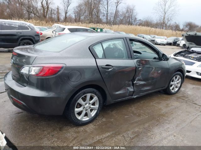 Photo 3 VIN: JM1BL1VG9B1493248 - MAZDA MAZDA3 