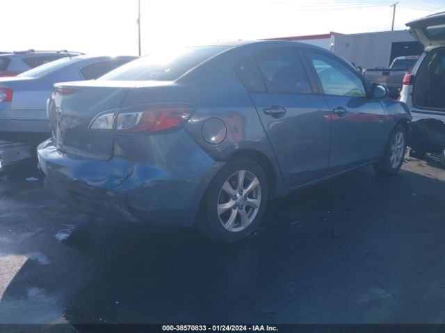 Photo 3 VIN: JM1BL1VGXB1358098 - MAZDA MAZDA3 