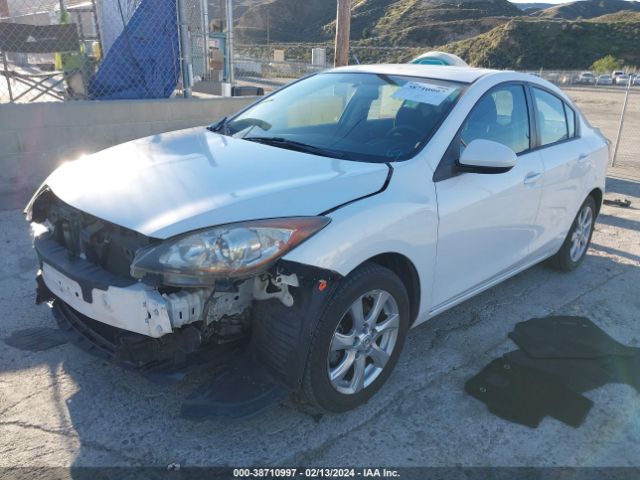 Photo 1 VIN: JM1BL1VGXB1367349 - MAZDA MAZDA3 