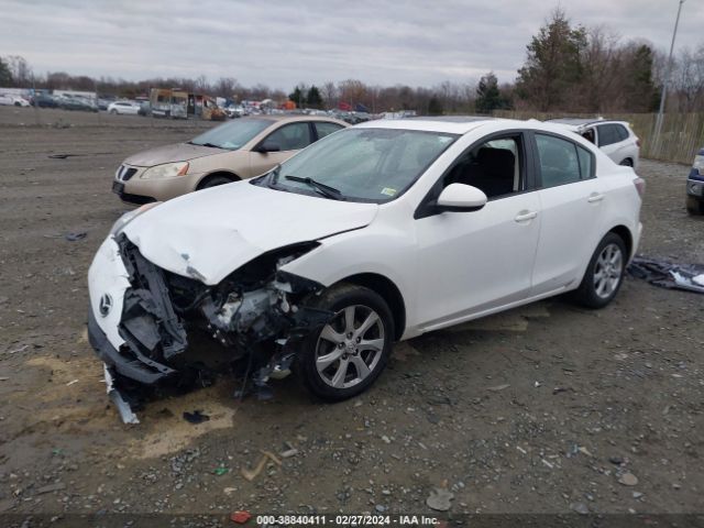 Photo 1 VIN: JM1BL1VGXB1482565 - MAZDA MAZDA3 