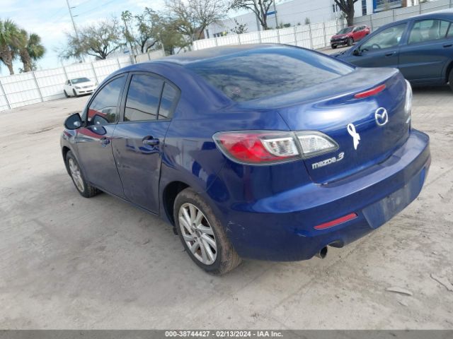 Photo 2 VIN: JM1BL1VP1D1722685 - MAZDA MAZDA3 