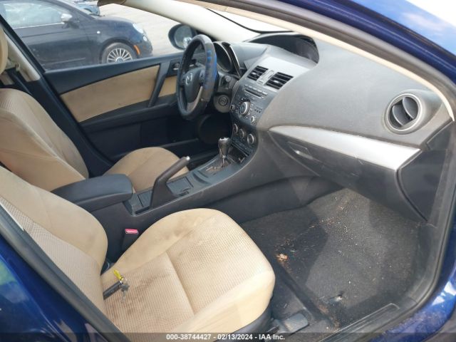 Photo 4 VIN: JM1BL1VP1D1722685 - MAZDA MAZDA3 