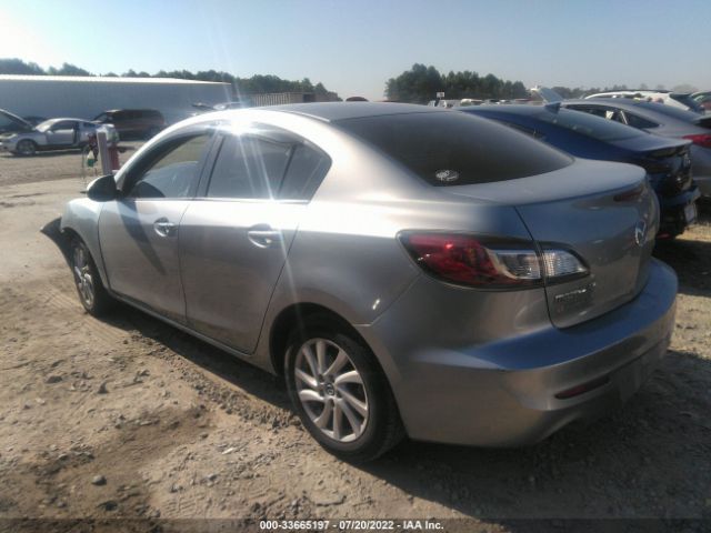 Photo 2 VIN: JM1BL1VP1D1747263 - MAZDA 3 