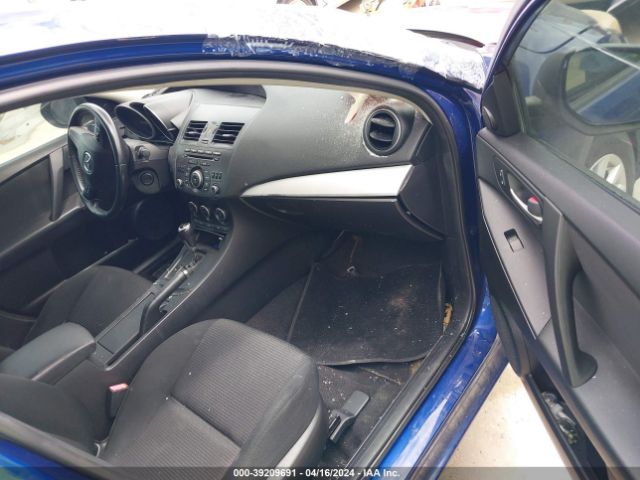 Photo 4 VIN: JM1BL1VP7D1789632 - MAZDA MAZDA3 