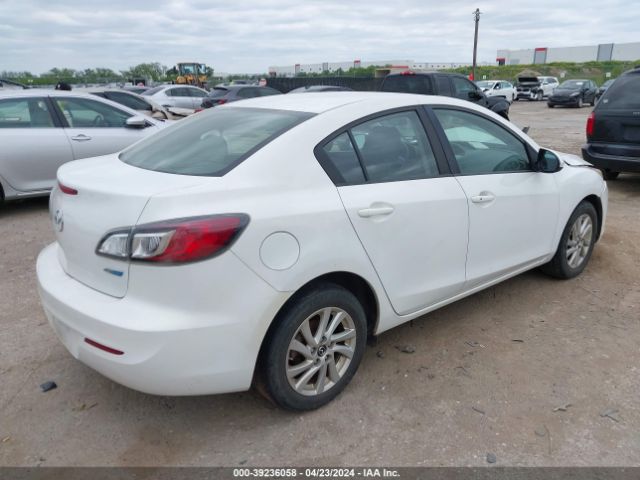 Photo 3 VIN: JM1BL1VP8D1787436 - MAZDA 3 