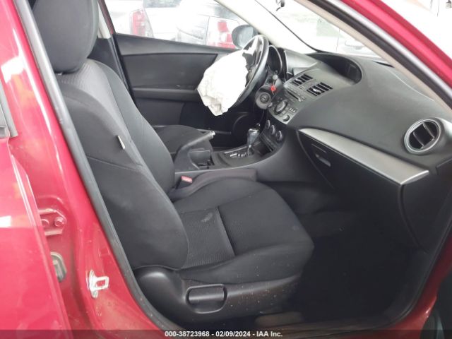 Photo 4 VIN: JM1BL1VP9D1764215 - MAZDA MAZDA3 