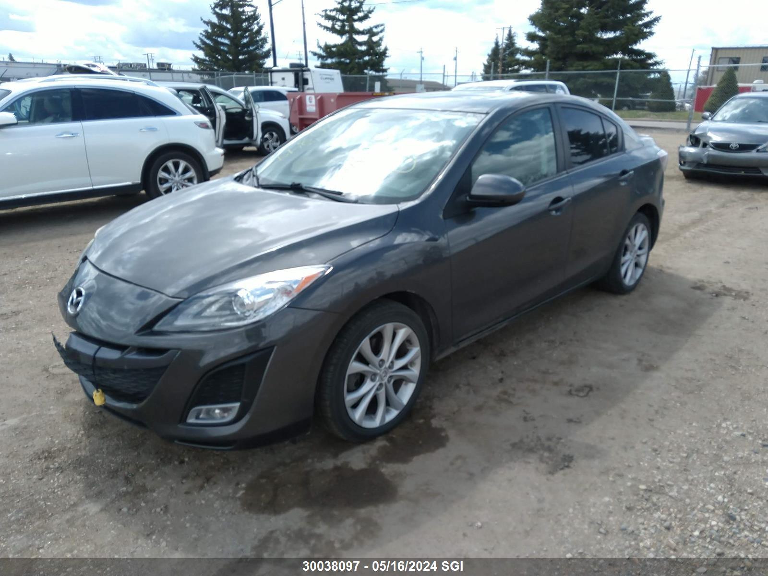 Photo 1 VIN: JM1BL1W50B1380849 - MAZDA 3 