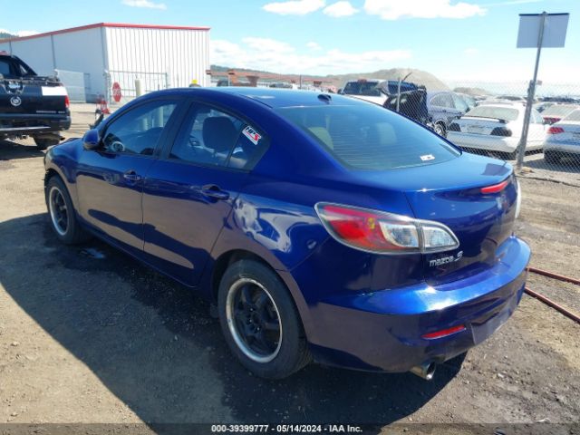 Photo 2 VIN: JM1BL1W73C1542010 - MAZDA MAZDA3 