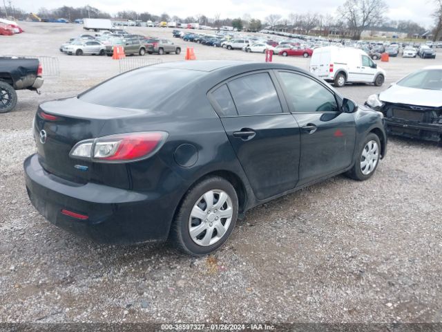 Photo 3 VIN: JM1BL1W75C1694855 - MAZDA MAZDA3 