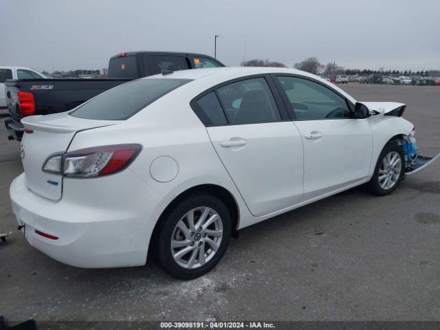 Photo 3 VIN: JM1BL1W76D1729890 - MAZDA MAZDA3 