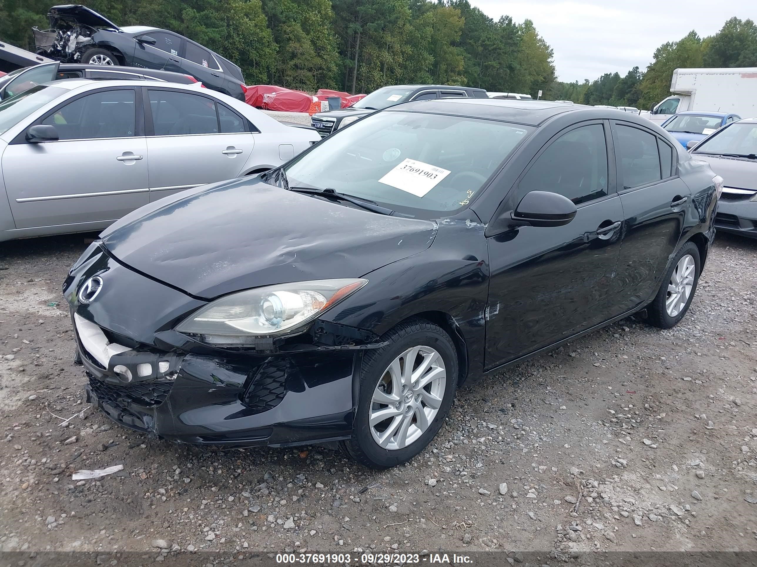 Photo 1 VIN: JM1BL1W79C1534087 - MAZDA 3 