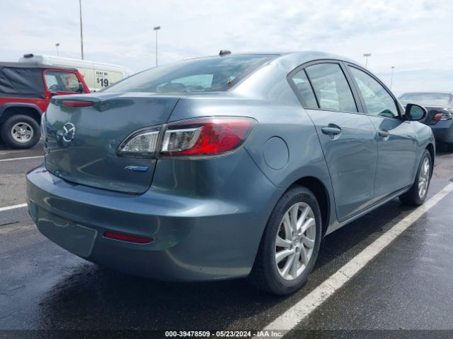 Photo 3 VIN: JM1BL1W82C1699715 - MAZDA 3 