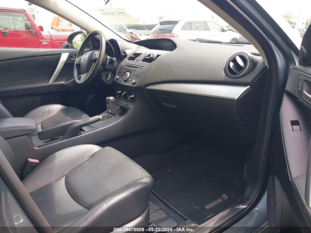 Photo 4 VIN: JM1BL1W82C1699715 - MAZDA 3 