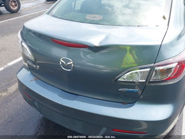 Photo 5 VIN: JM1BL1W82C1699715 - MAZDA 3 