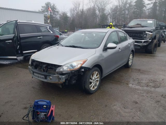 Photo 1 VIN: JM1BL1W83C1566686 - MAZDA MAZDA3 