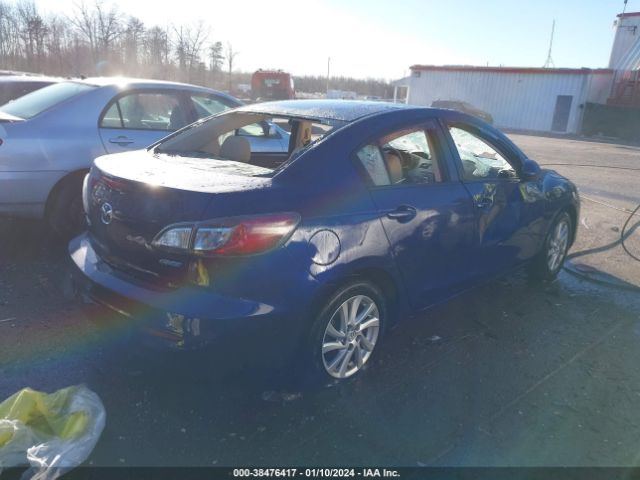 Photo 3 VIN: JM1BL1W85C1634874 - MAZDA MAZDA3 