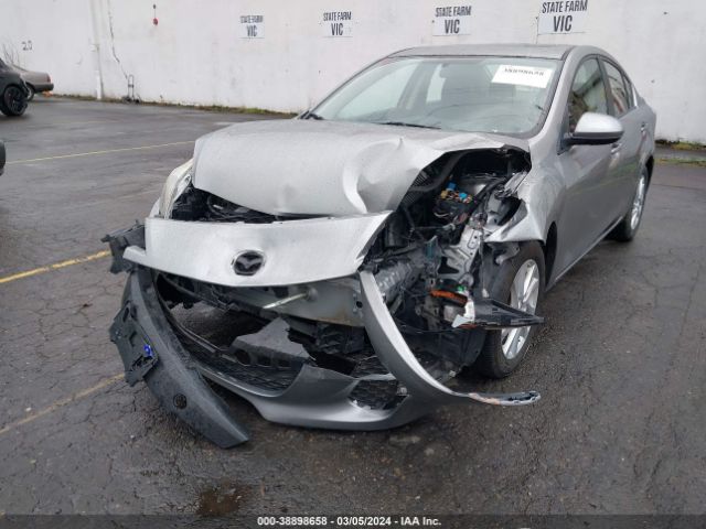 Photo 5 VIN: JM1BL1W88C1577280 - MAZDA MAZDA3 