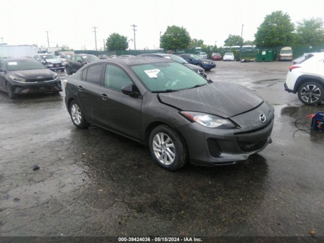 Photo 0 VIN: JM1BL1W8XC1645160 - MAZDA MAZDA3 