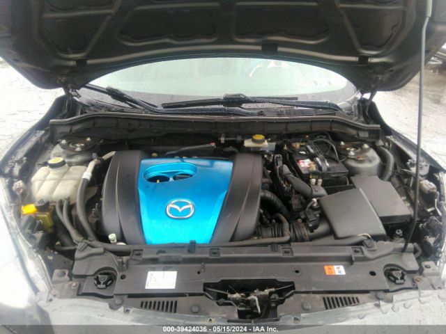 Photo 9 VIN: JM1BL1W8XC1645160 - MAZDA MAZDA3 