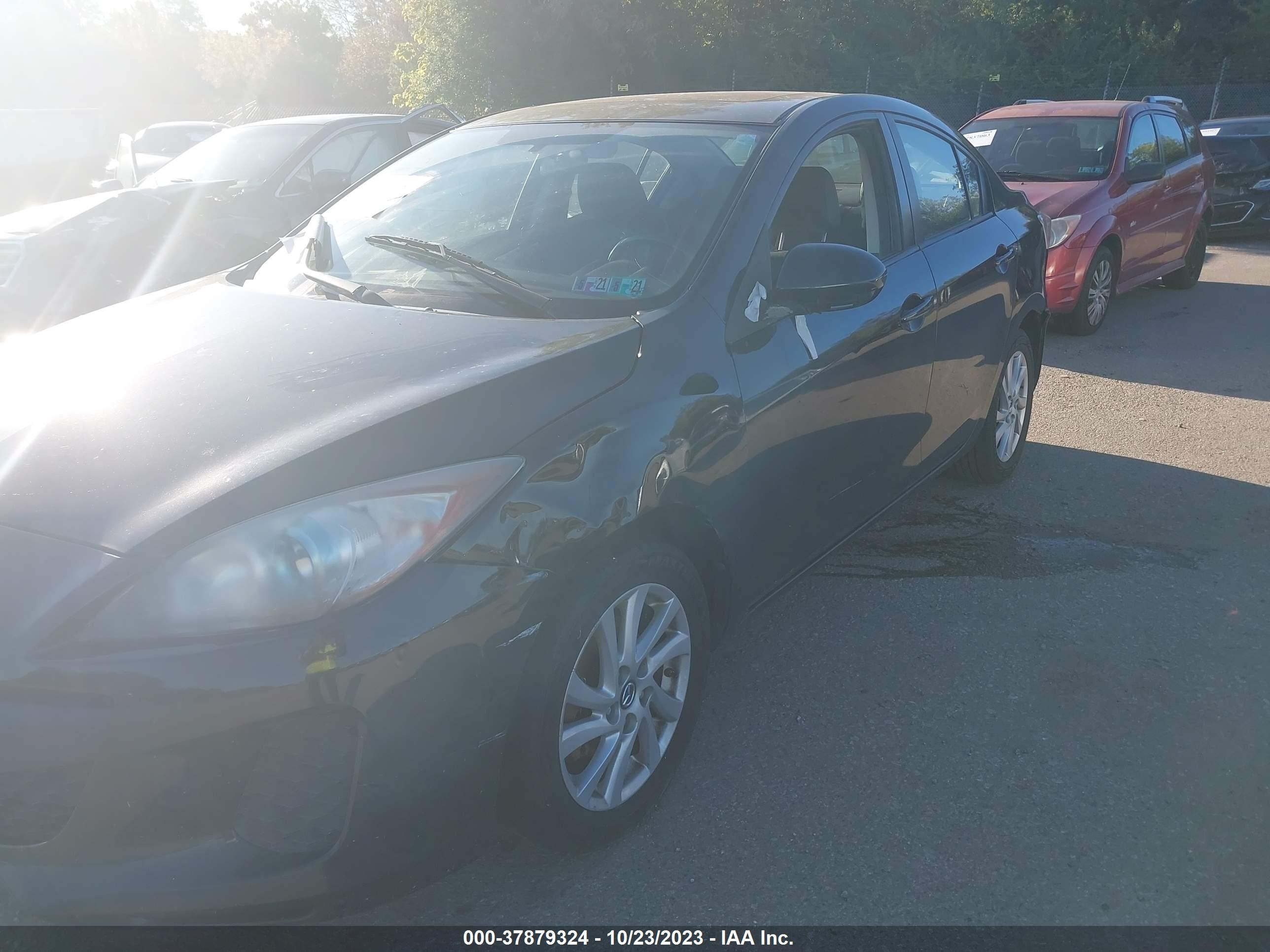 Photo 5 VIN: JM1BL1WP3D1808613 - MAZDA 3 