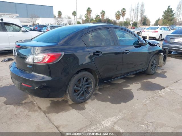 Photo 3 VIN: JM1BL1WP6D1723507 - MAZDA MAZDA3 