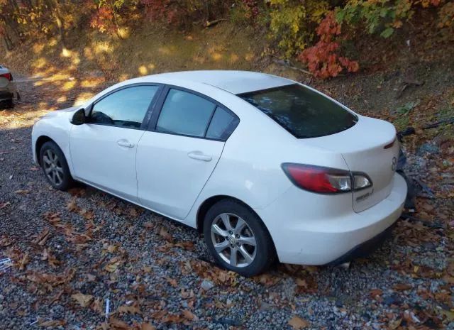 Photo 2 VIN: JM1BLISGOA1315411 - MAZDA 3 