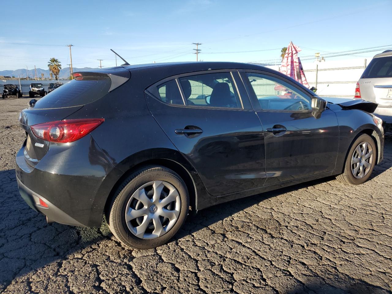 Photo 2 VIN: JM1BM1J75G1337900 - MAZDA 3 