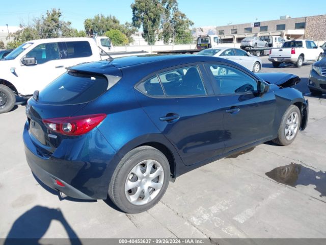 Photo 3 VIN: JM1BM1J77G1325117 - MAZDA MAZDA3 