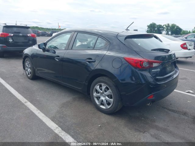 Photo 2 VIN: JM1BM1J77G1336442 - MAZDA MAZDA3 