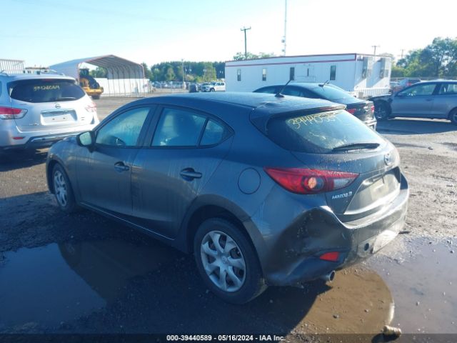 Photo 2 VIN: JM1BM1K71E1182919 - MAZDA MAZDA3 