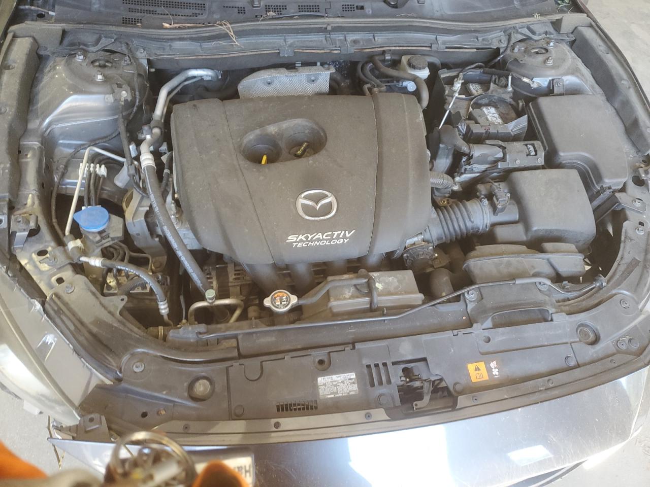 Photo 10 VIN: JM1BM1K73E1135097 - MAZDA 3 