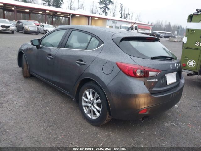 Photo 2 VIN: JM1BM1K76G1321400 - MAZDA MAZDA3 