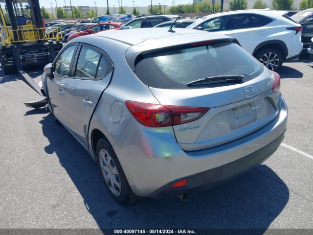 Photo 2 VIN: JM1BM1K79F1274295 - MAZDA MAZDA3 