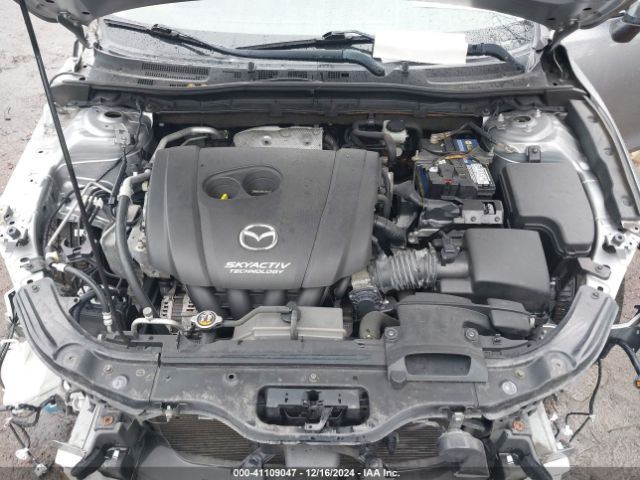 Photo 9 VIN: JM1BM1L31F1269619 - MAZDA MAZDA3 