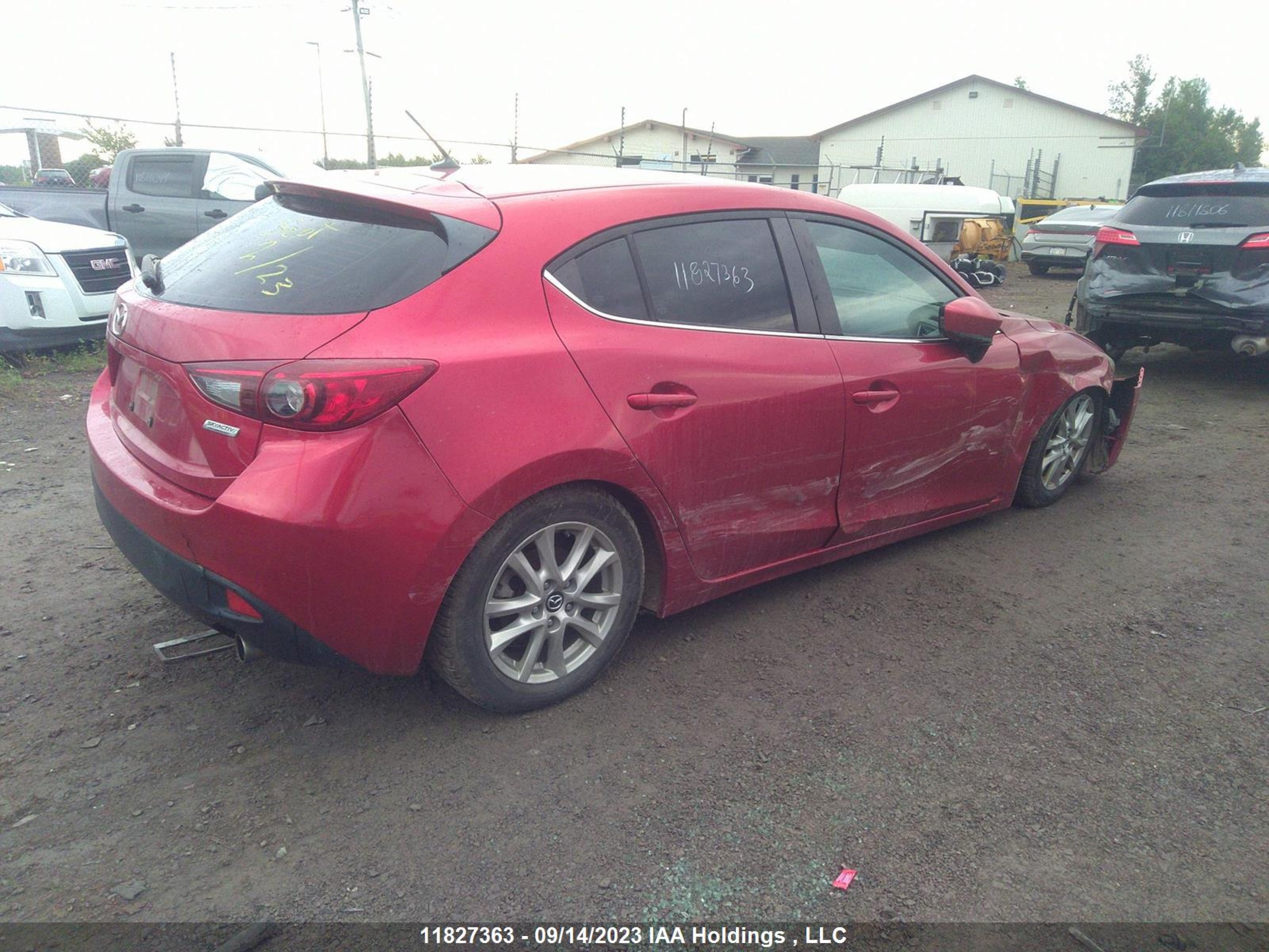 Photo 3 VIN: JM1BM1L70E1168492 - MAZDA 3 