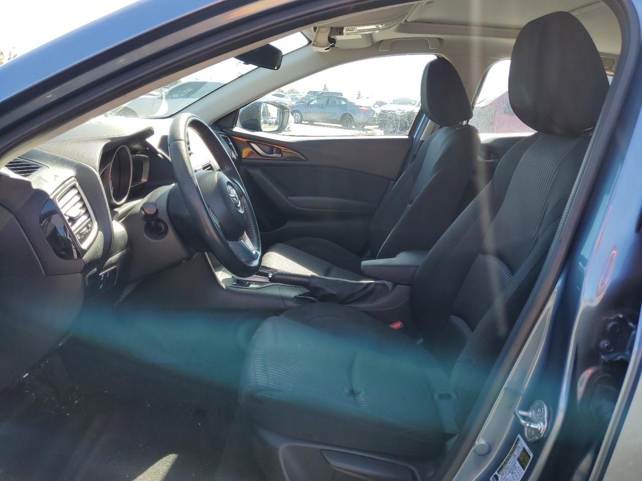 Photo 6 VIN: JM1BM1L70E1207775 - MAZDA 3 