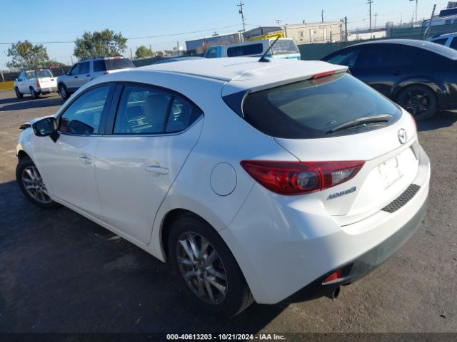 Photo 2 VIN: JM1BM1L72F1249222 - MAZDA MAZDA3 